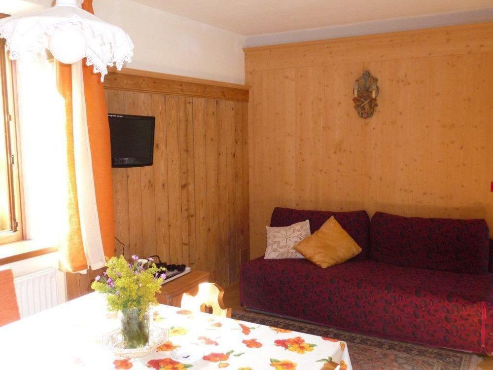 Casa Del Cirmolo - Apartments For Rent Cavalese Eksteriør billede